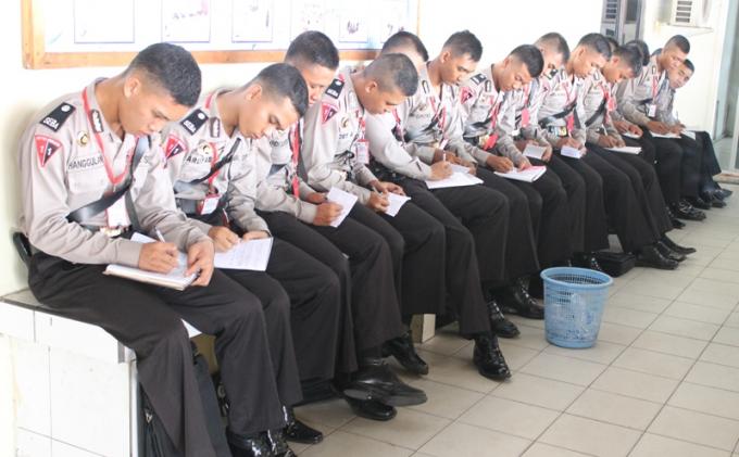 NKP POLRI ITU MUDAH  DAN MENYENANGKAN  MENJADIKAN  ANDA SEGAR DAN&nbsp;SEMANGAT