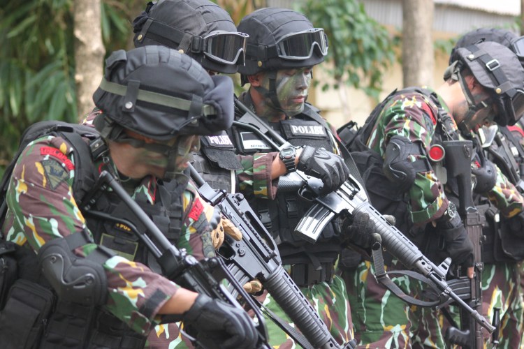 PERSENJATAAN SATUAN PELOPOR SAAT INI