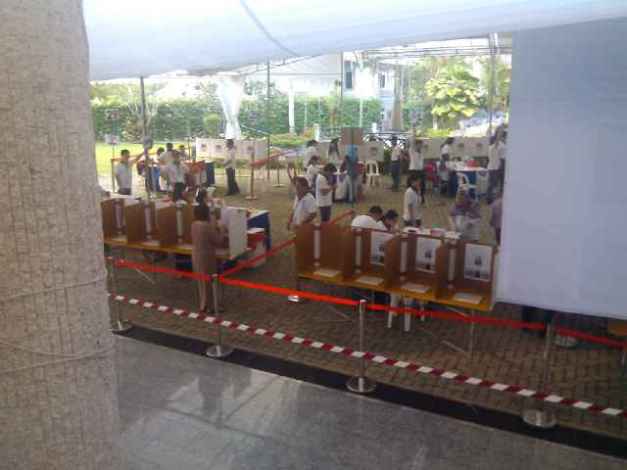 pelaks pencoblosan di tps di Singapura
