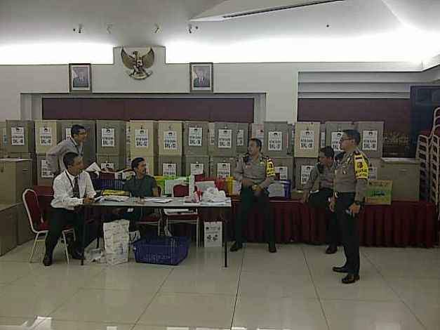Situasi Penjagaan Kotak TPS di KBRI Kuala Lumpur