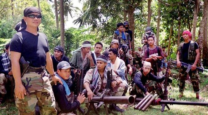 038808600_1459319357-20160330-Kelompok-Abu-Sayyaf1